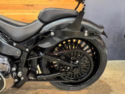 2018 Harley-davidson FXBR BREAKOUT Black