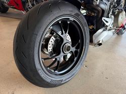 2021 Ducati Streetfighter V4 S Streetfighter Red