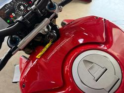 2021 Ducati Streetfighter V4 S Streetfighter Red
