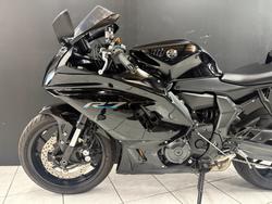 2022 Yamaha YZF-R7LA Black