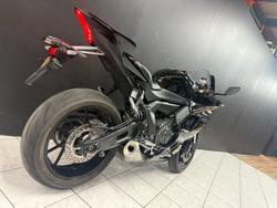 2022 Yamaha YZF-R7LA Black