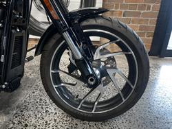 2023 Harley-Davidson Sport Glide 107 (FLSB) Softail Black