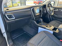 2022 Isuzu
MU-X LS-M
