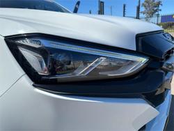 2022 Isuzu
MU-X LS-M