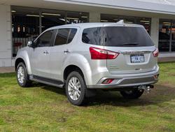 2018 Isuzu MU-X LS-U MY18 4x2 Titanium Silver