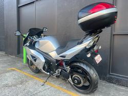 2006 Triumph SPRINT ST SILVER