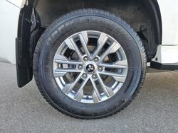 2020 Mitsubishi Pajero Sport GLX