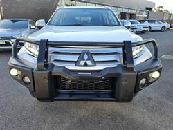 2020 Mitsubishi Pajero Sport GLX