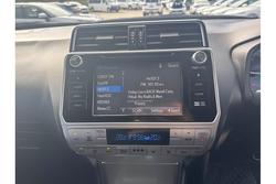 2017 Toyota
Landcruiser Prado GXL