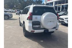 2017 Toyota
Landcruiser Prado GXL
