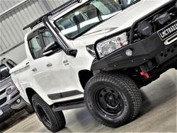 2016 Toyota Hilux SR GUN126R 4X4 Dual Range Glacier White