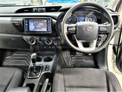 2016 Toyota Hilux SR GUN126R 4X4 Dual Range Glacier White