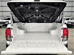 2016 Toyota Hilux SR GUN126R 4X4 Dual Range Glacier White