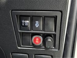 2016 Toyota Hilux SR GUN126R 4X4 Dual Range Glacier White