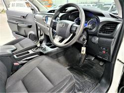 2016 Toyota Hilux SR GUN126R 4X4 Dual Range Glacier White