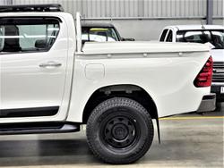 2016 Toyota Hilux SR GUN126R 4X4 Dual Range Glacier White