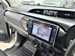 2016 Toyota Hilux SR GUN126R 4X4 Dual Range Glacier White