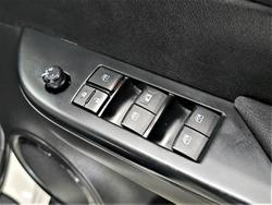 2016 Toyota Hilux SR GUN126R 4X4 Dual Range Glacier White