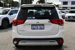 2019 Mitsubishi
Outlander LS