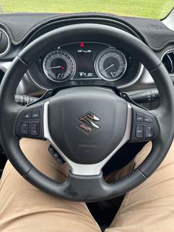 2024 Suzuki Vitara LY Series II GOLD
