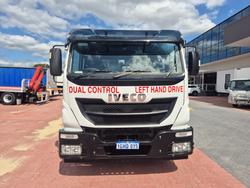 2017 Iveco Acco 2350G AUTO Dual Control Compactor
