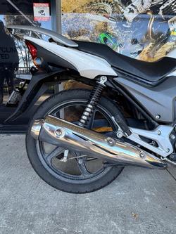 2012 Honda CB125E CB White