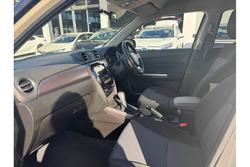 2023 Suzuki
Vitara