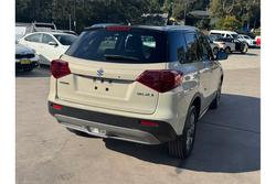 2023 Suzuki
Vitara