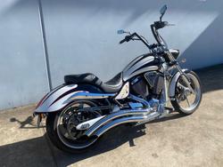2011 VICTORY VEGAS JACKPOT Black