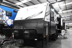 2025 VICTORY CARAVANS Trophy 21.6 Rear Club