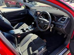 2013 Holden Commodore SV6 VF MY14 Redhot