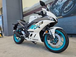 2024 Yamaha YZF-R3 White