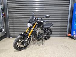 2015 Yamaha MT-09 PURPLE