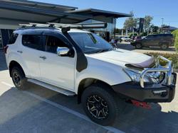 2015 Isuzu MU-X LS-T