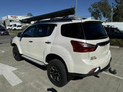 2015 Isuzu MU-X LS-T