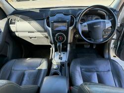 2015 Isuzu MU-X LS-T