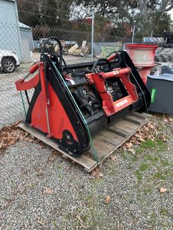 Manitou Emily 1.7 Cube Grab Mixer Bucket