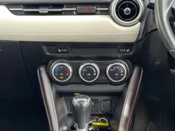 2022 Mazda
                CX-3 Akari LE