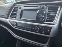 2018 Toyota
Kluger GX