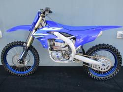 2025 Yamaha YZ450F BLUE