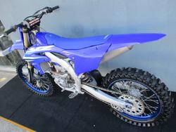 2025 Yamaha YZ450F BLUE