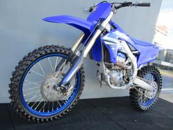 2025 Yamaha YZ450F BLUE