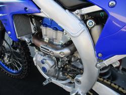 2025 Yamaha YZ450F BLUE