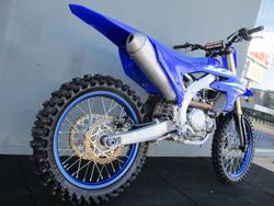2025 Yamaha YZ450F BLUE