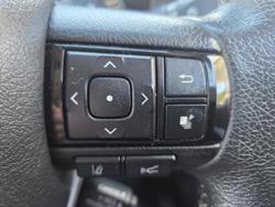 2020 Toyota Hilux SR5