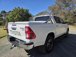 2020 Toyota Hilux SR5