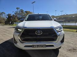 2020 Toyota Hilux SR5