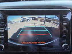 2020 Toyota Hilux SR5