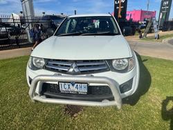 2010 Mitsubishi Triton GL-R