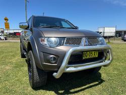 2012 Mitsubishi Triton GLX-R